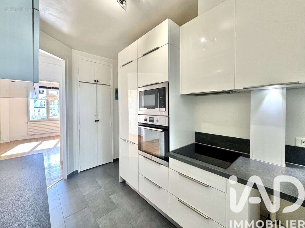 Photo 8 - Appartement à ISSY-LES-MOULINEAUX