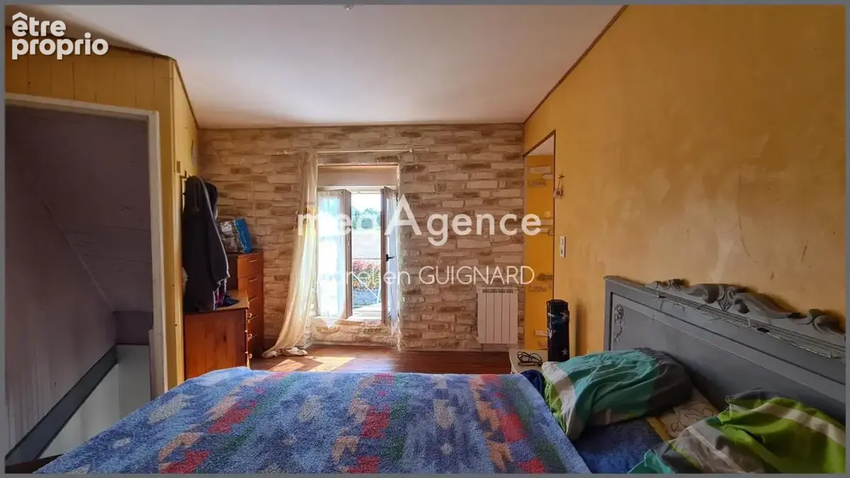 3 chambres, 1 dépendance offant un bel espace en pelouse avec une mare - photo 9