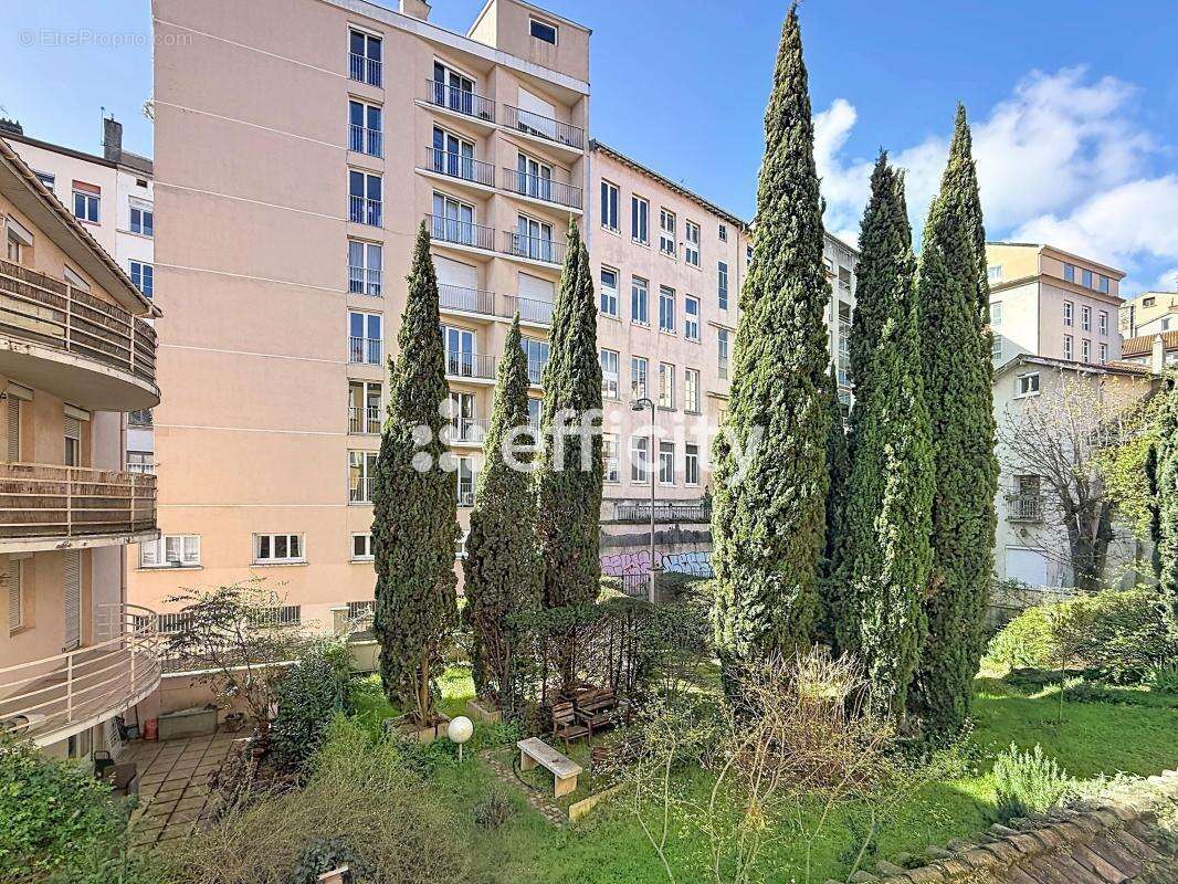 Appartement à LYON-4E