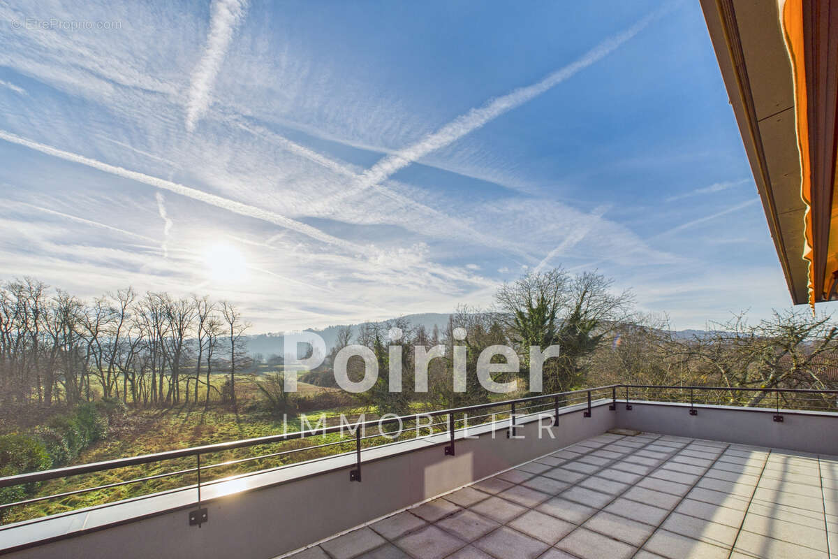 Appartement à SCIEZ