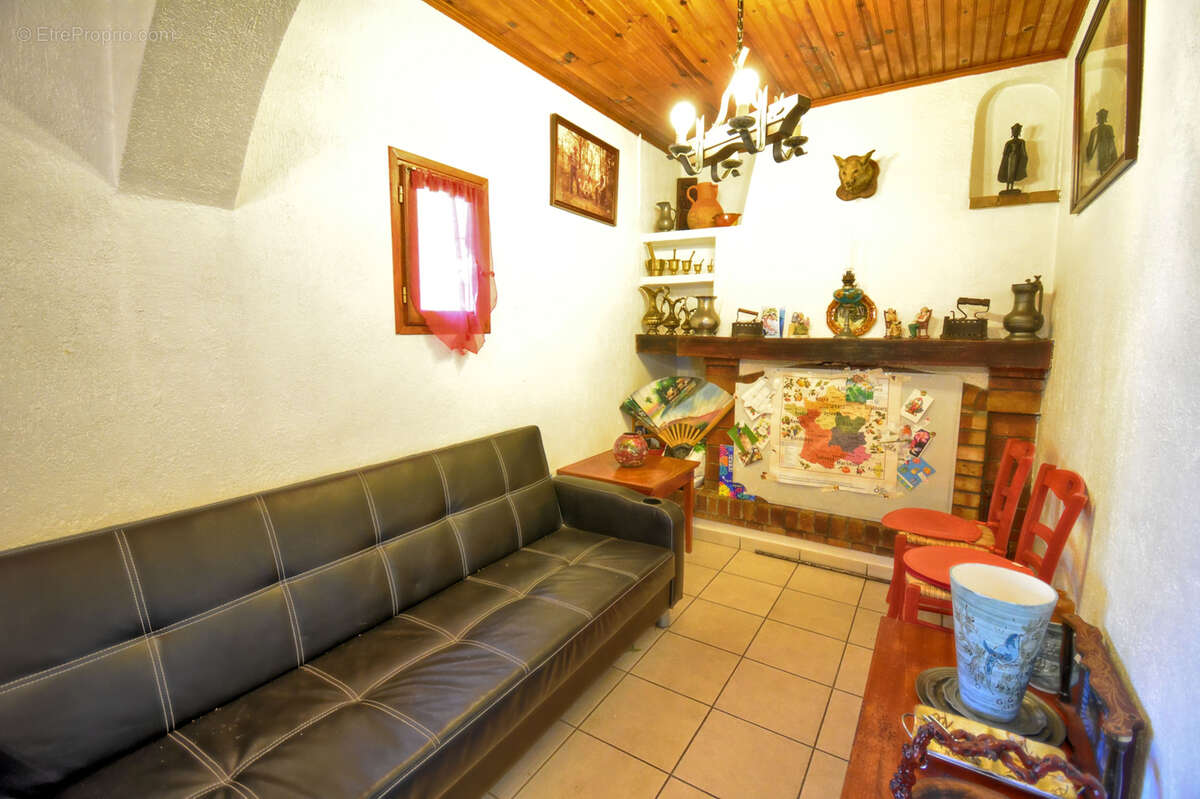 Maison à MOUANS-SARTOUX