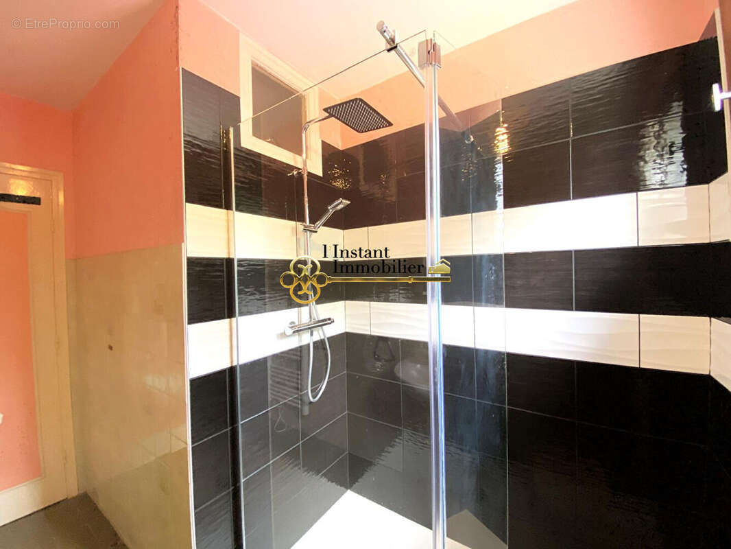 Maison à PLOUGASNOU