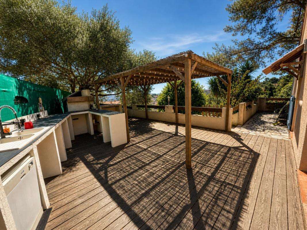 Maison de 3 pièces de 112 m² à La Seyne-sur-Mer - photo 18