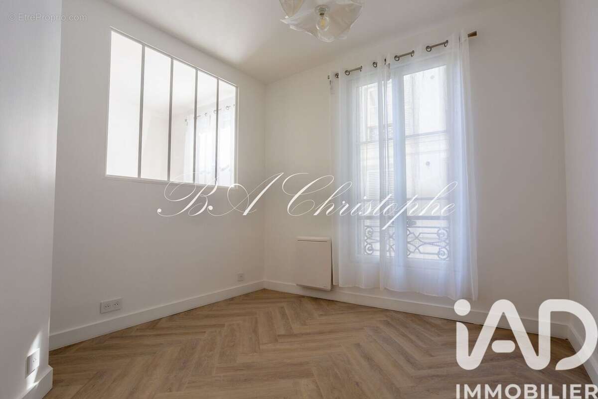 Photo 4 - Appartement à PARIS-10E
