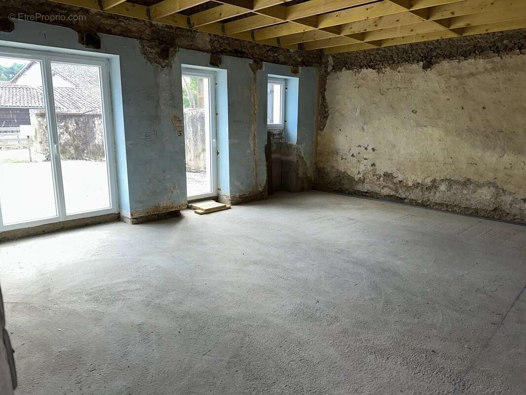 Maison 190 m² à Romagne  - photo 9