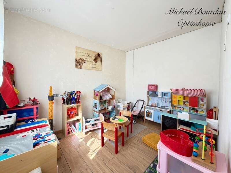 Maison à LE LUDE