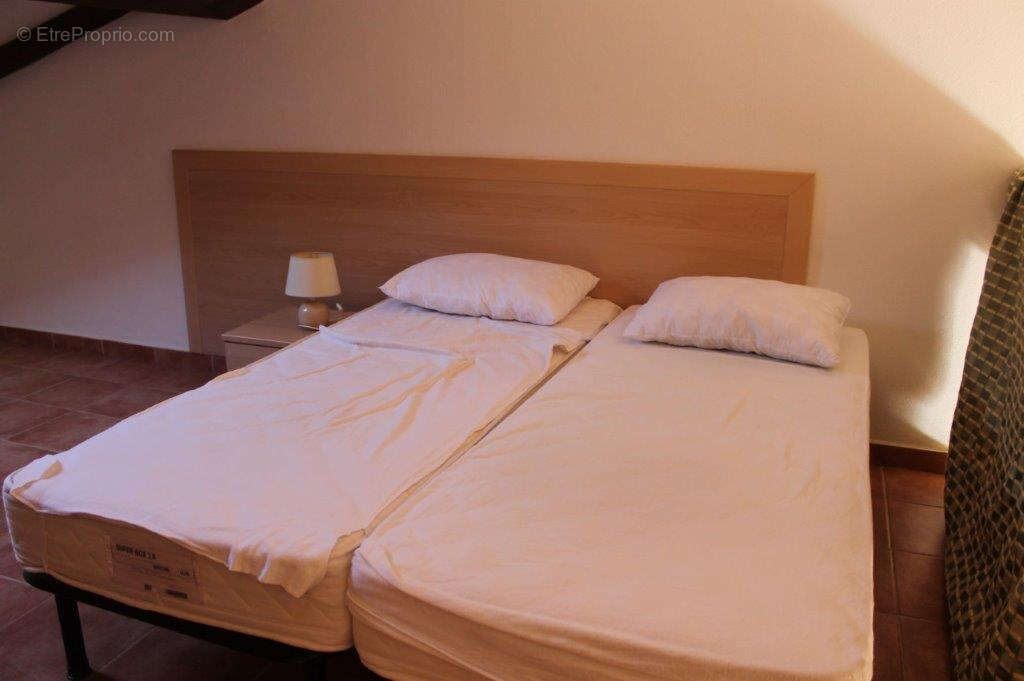 Appartement à LINGUIZZETTA