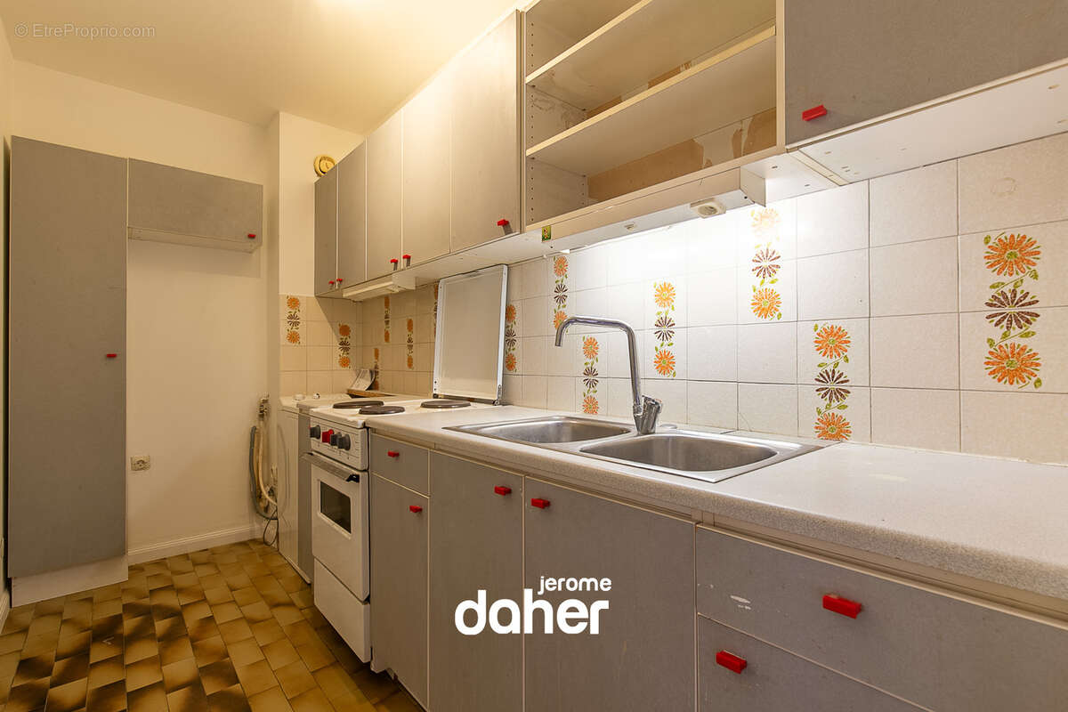 Appartement à MARSEILLE-8E