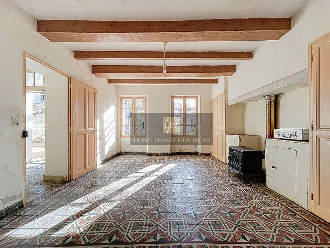 Maison à SARRIANS