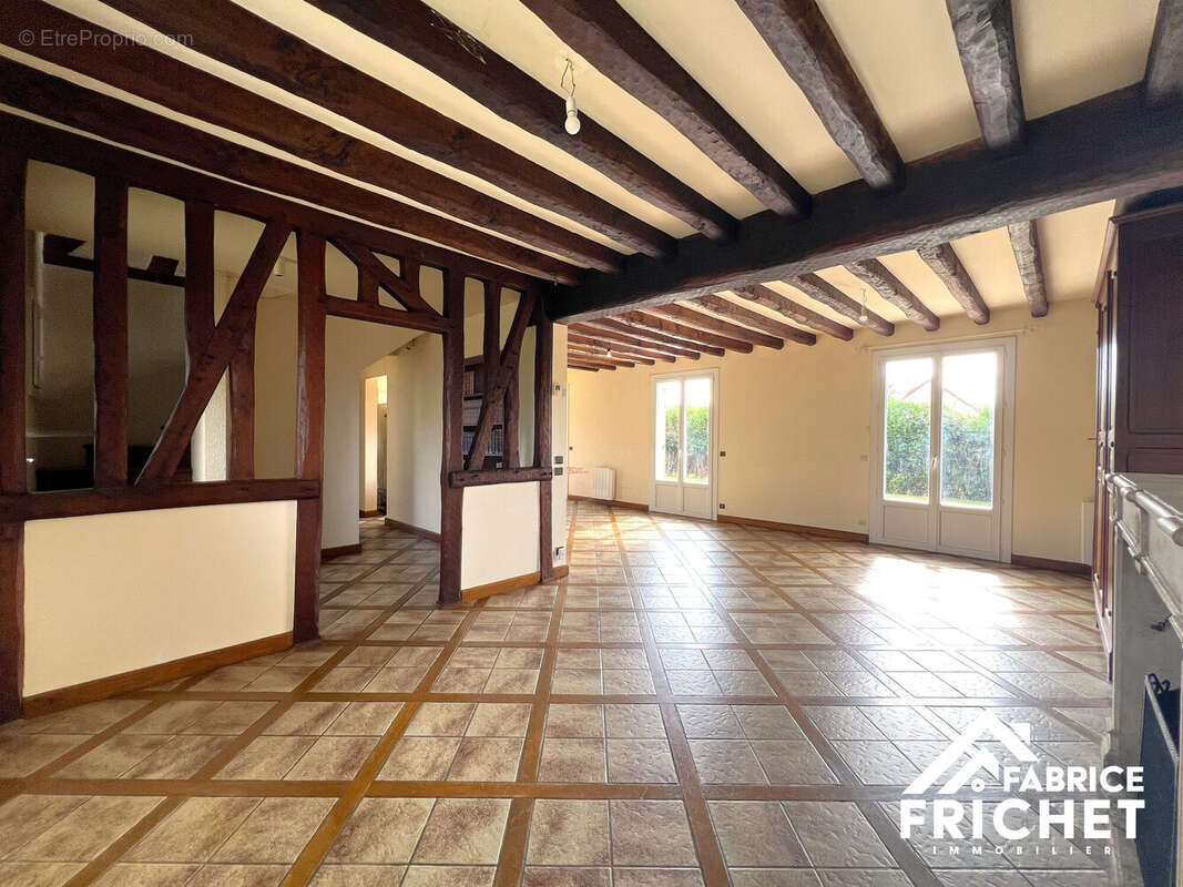 Maison 117 m² à Le Val-David  - photo 3