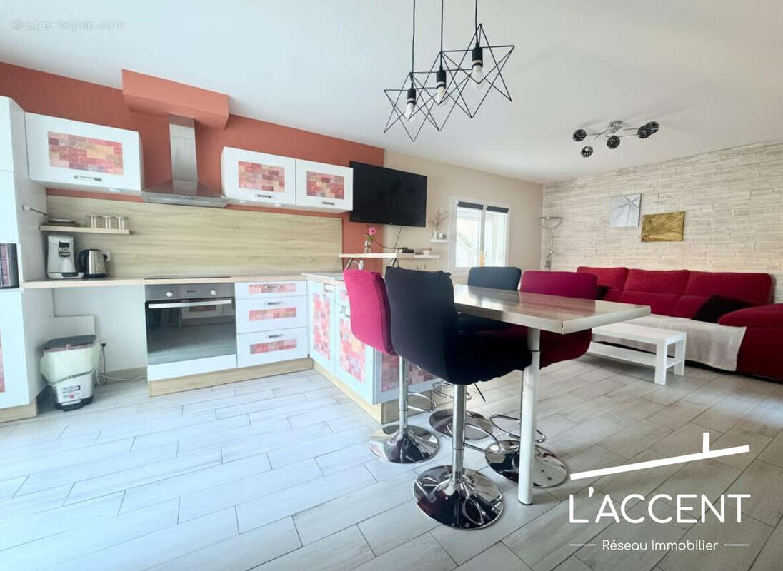 Maison à MARGUERITTES