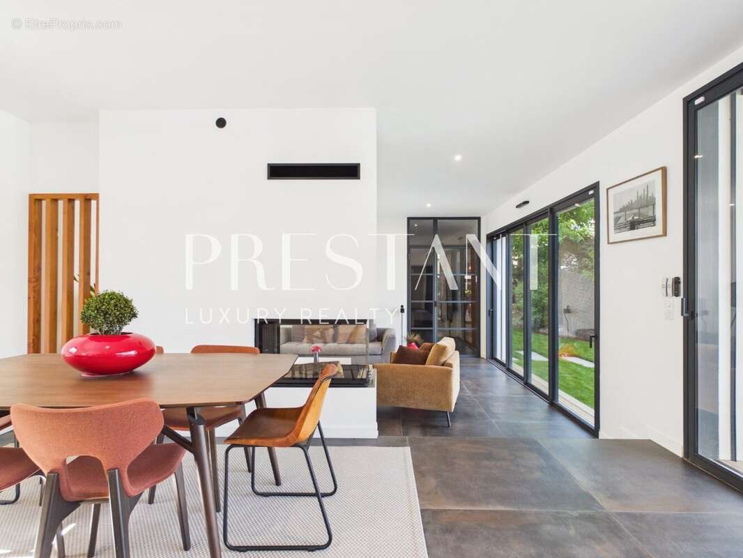 Villa contemporaine en état neuf  Anglet, proche forêt de Chiberta - photo 13
