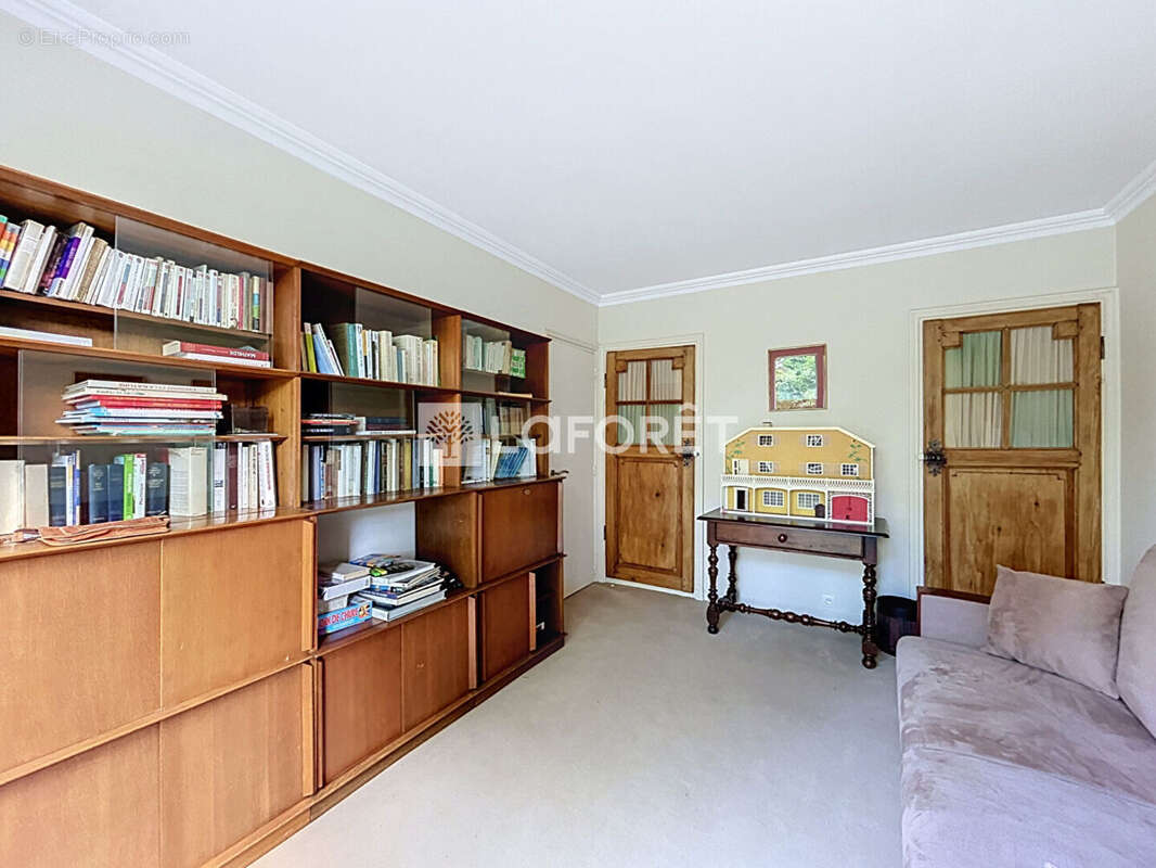 Appartement à LE VESINET
