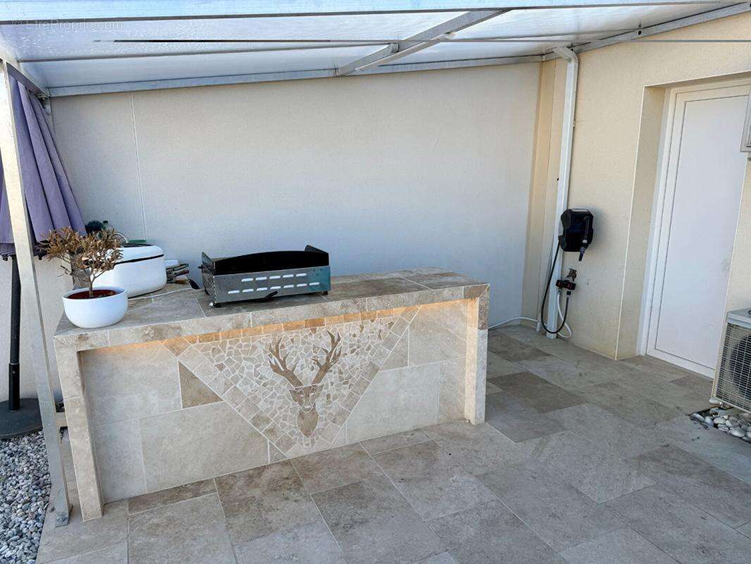 Maison Semussac 5 pièce(s) 92 m2 plain pied - photo 12