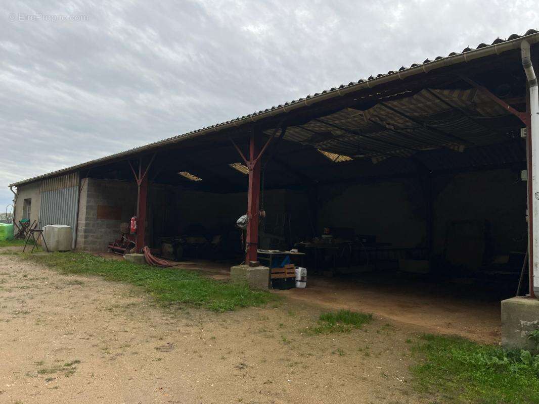 Maison à VARENNES-SUR-FOUZON