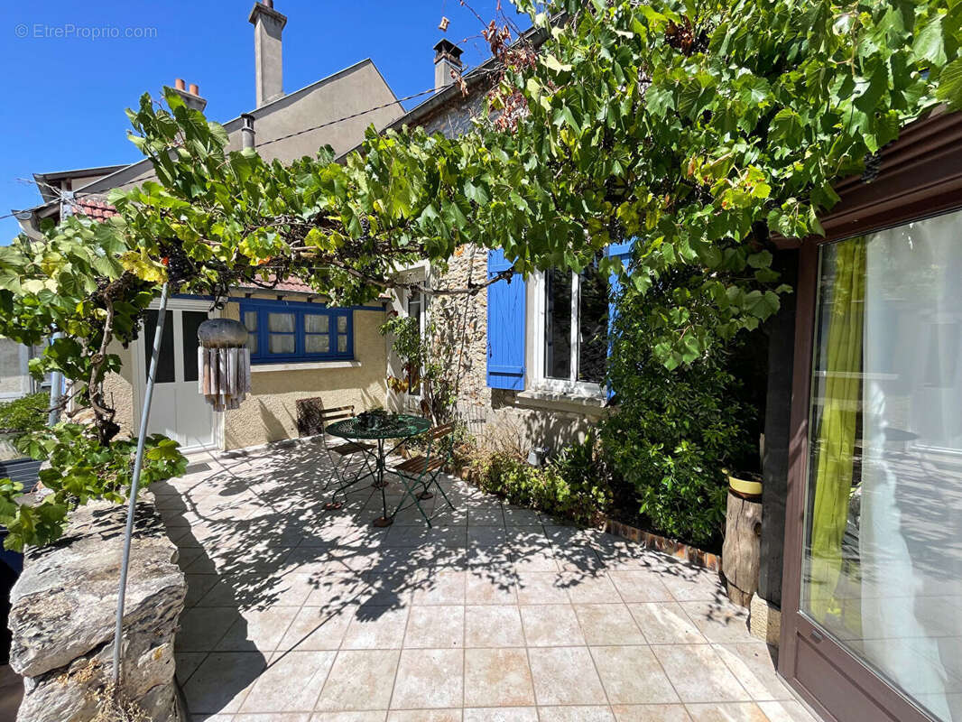Maison Chalo Saint Mars 5 pièce(s) 110 m2 CENTRE VILLE - photo 3