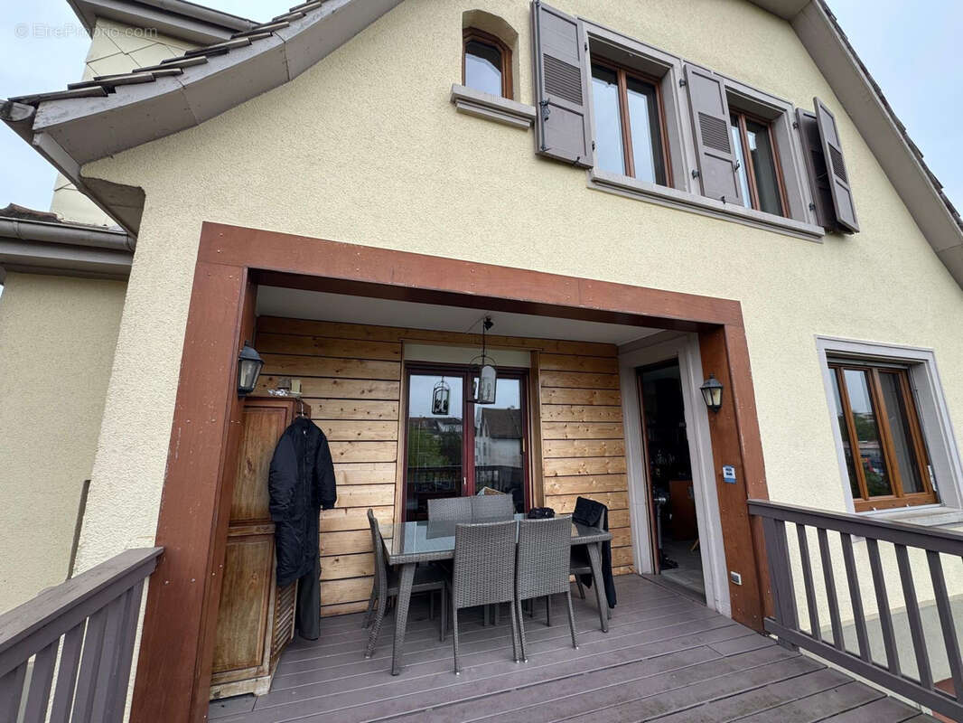 À VENDRE ! Superbe maison 7 pièces avec jardin, garages et dépendance Schiltigheim - photo 7
