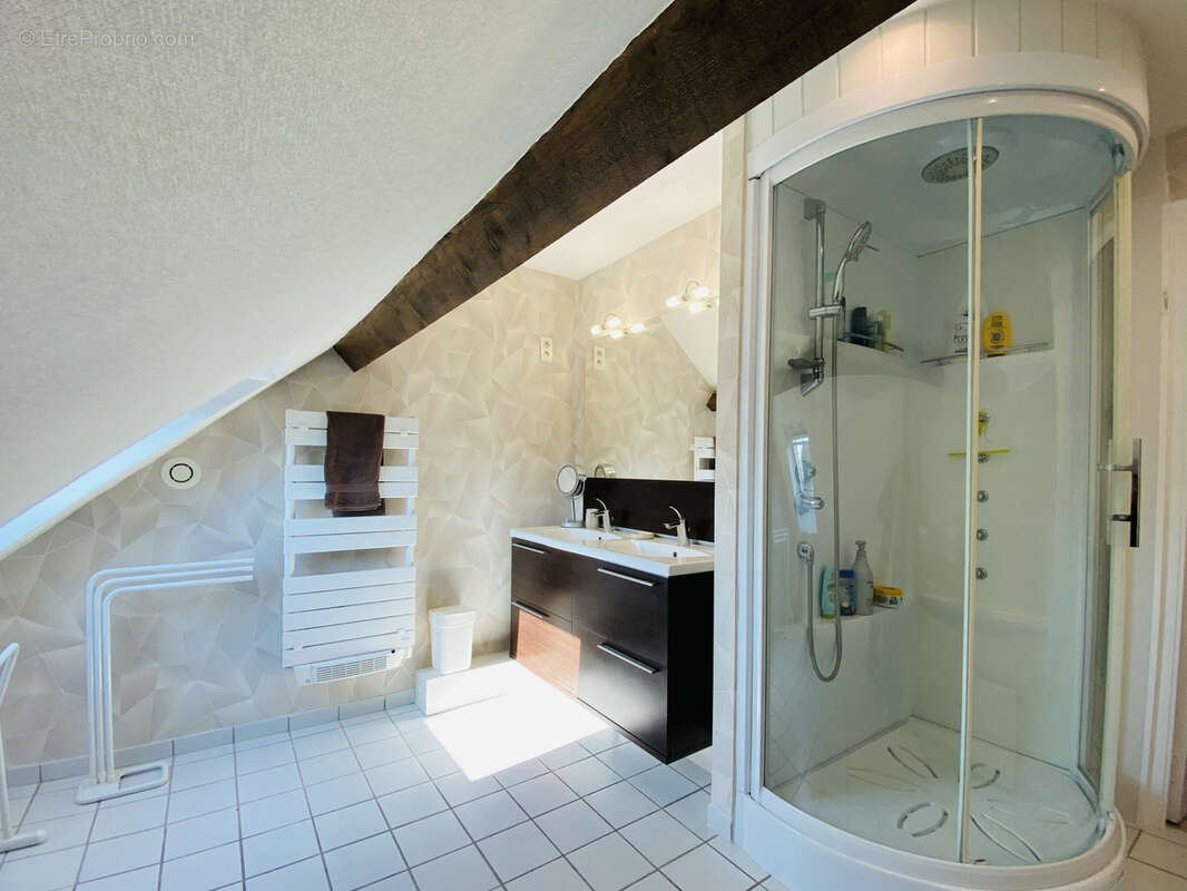 Très belle maison familiale T7 - photo 13