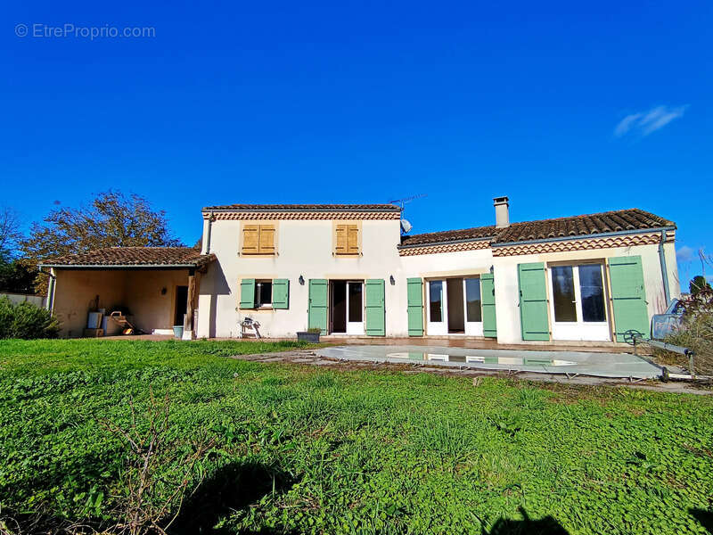 Maison à BARBASTE