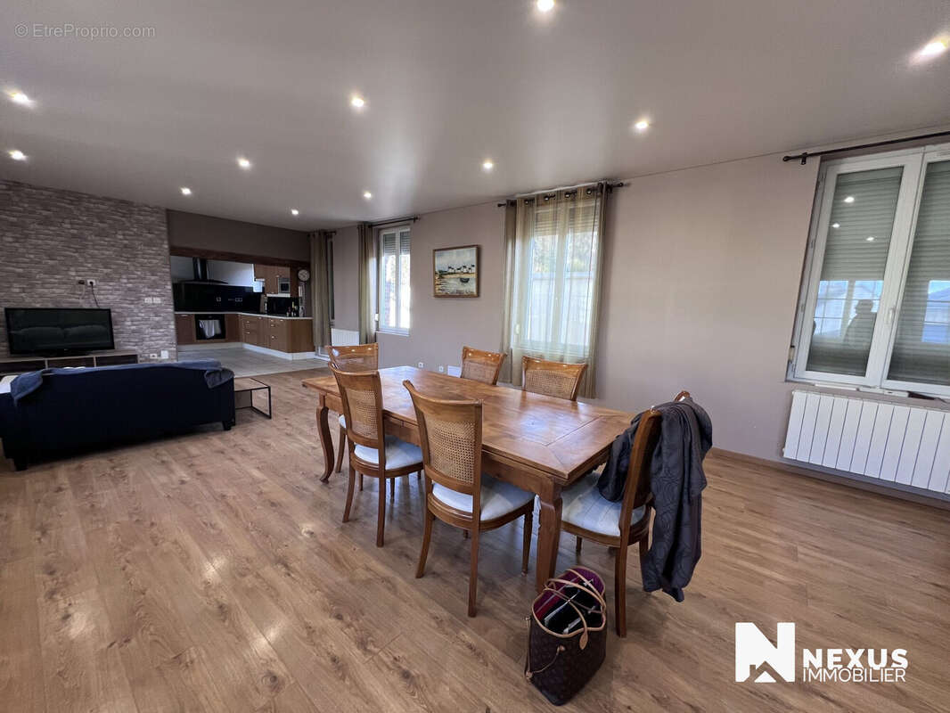 Appartement à BELBEUF