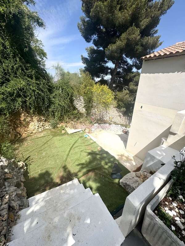 Maison à MARSEILLE-11E