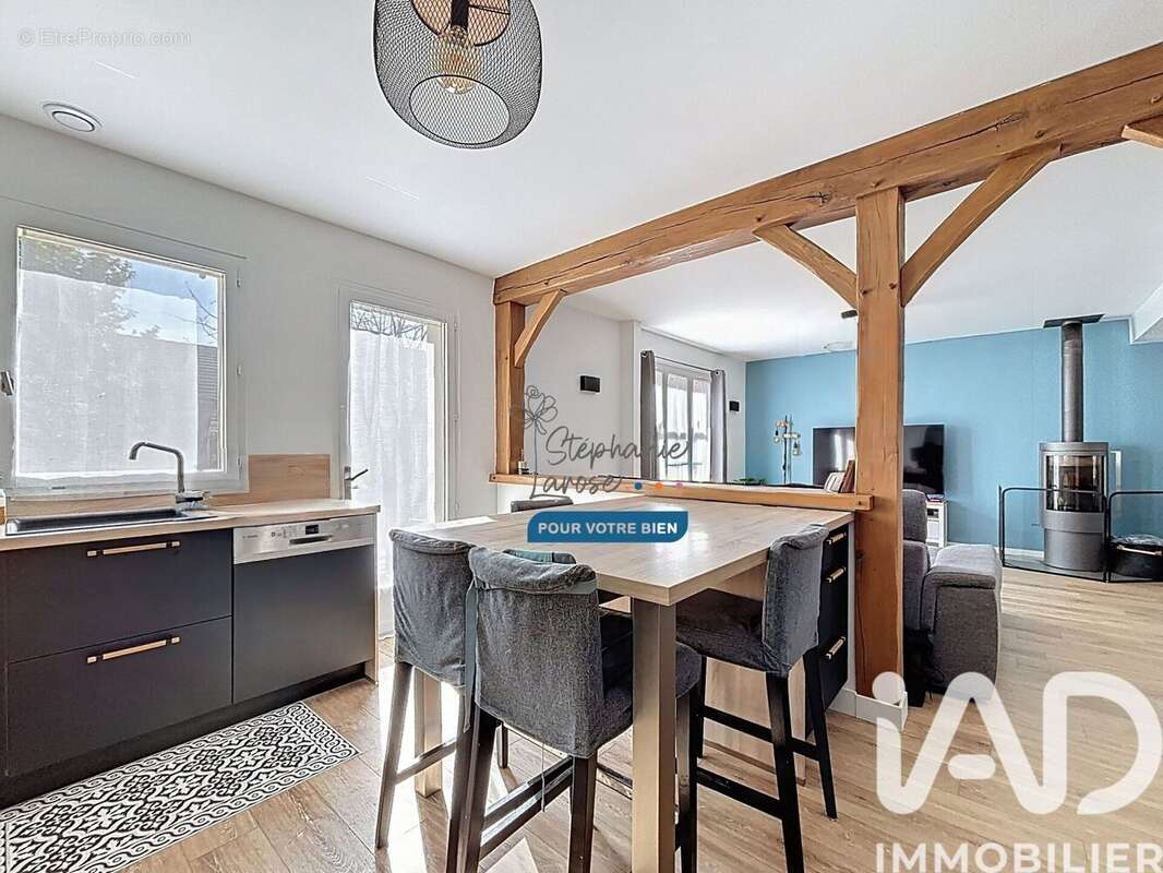 Photo 2 - Maison à NOISEAU