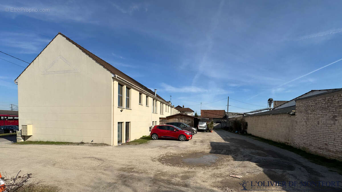 Immeuble Mere - photo 4