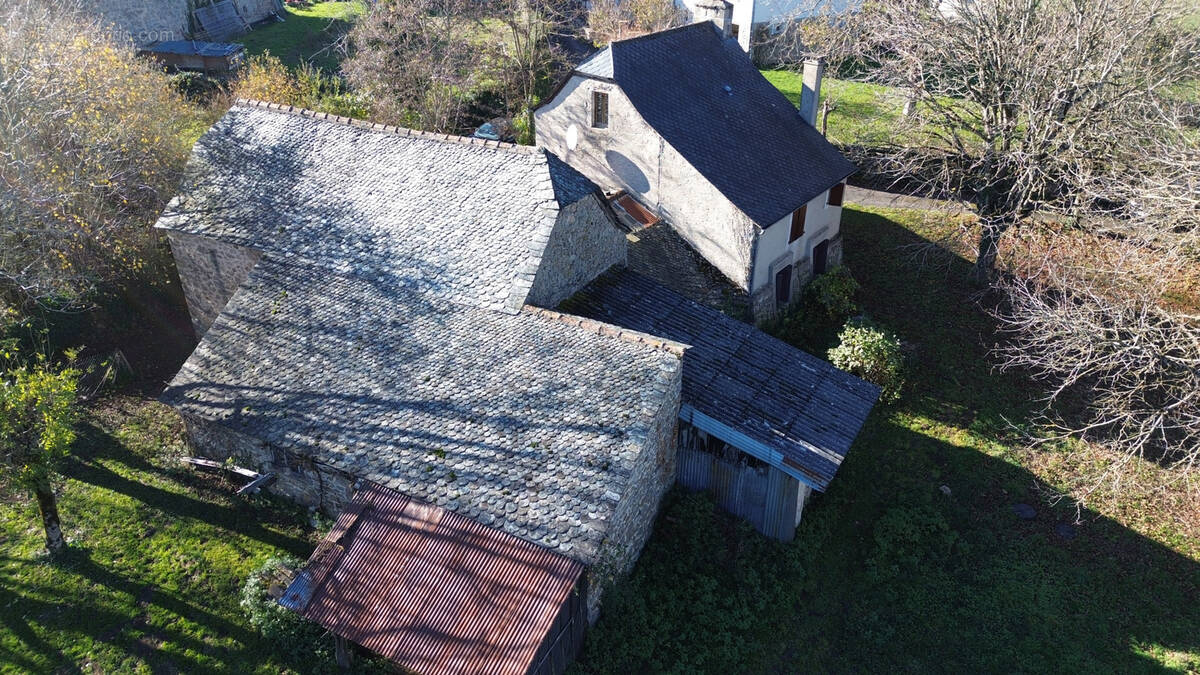 Maison à BOZOULS