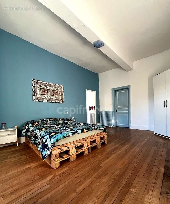 Appartement à FLEURANCE