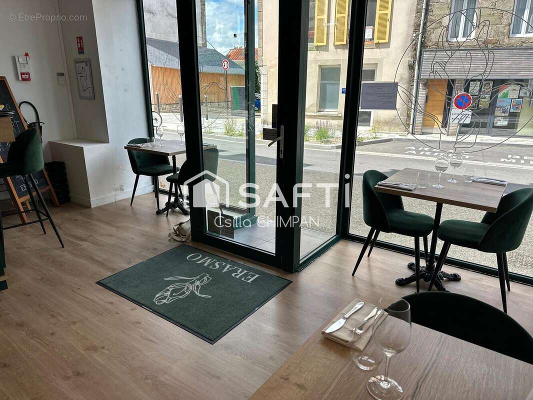 Commerce 100 m² à Carhaix-Plouguer  - photo 7