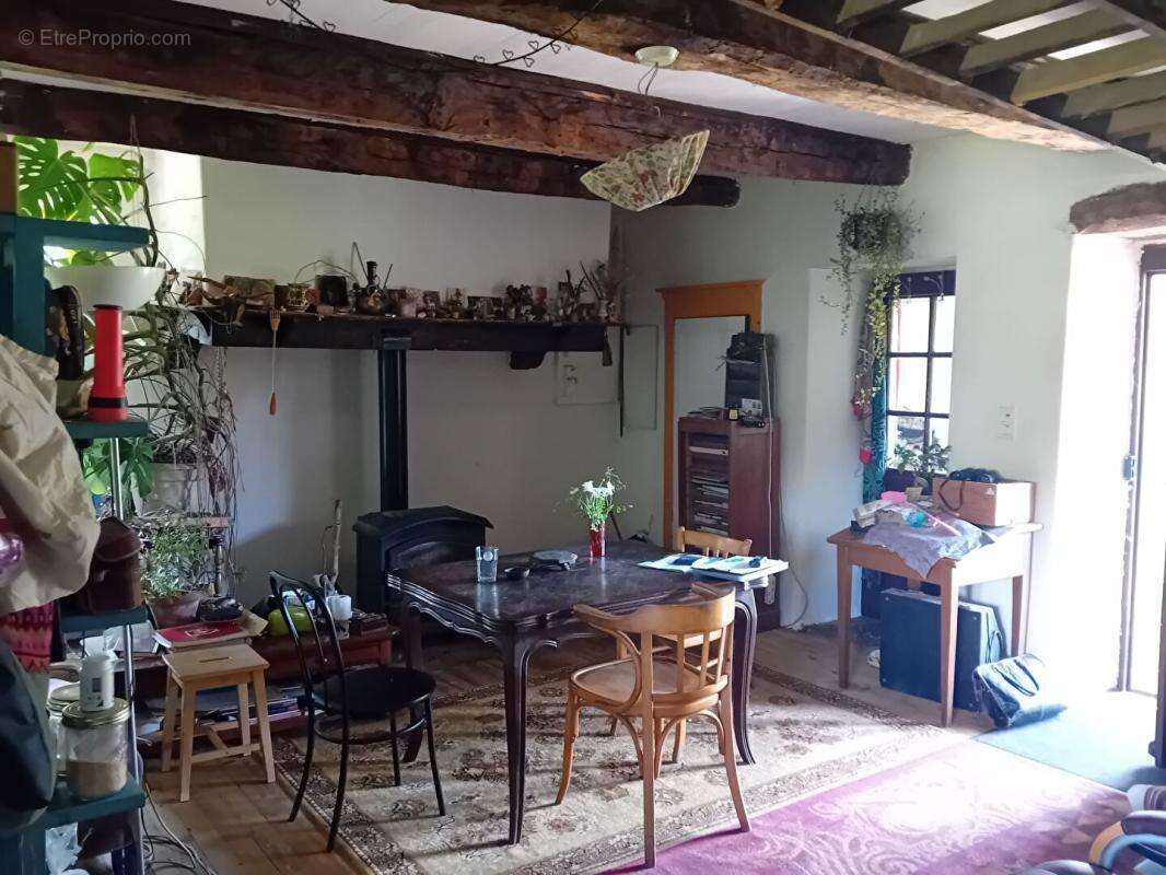 Maison à LIMOGNE-EN-QUERCY