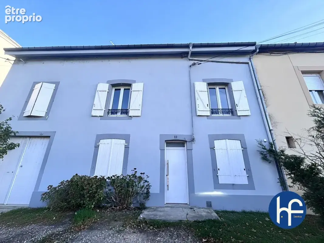 T3 en duplex avec parking, extérieur, dépendance et cave - photo 9