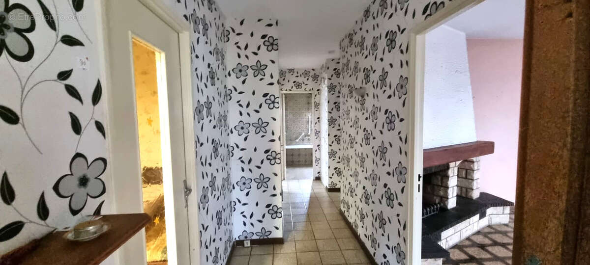 Maison à AUDINCOURT