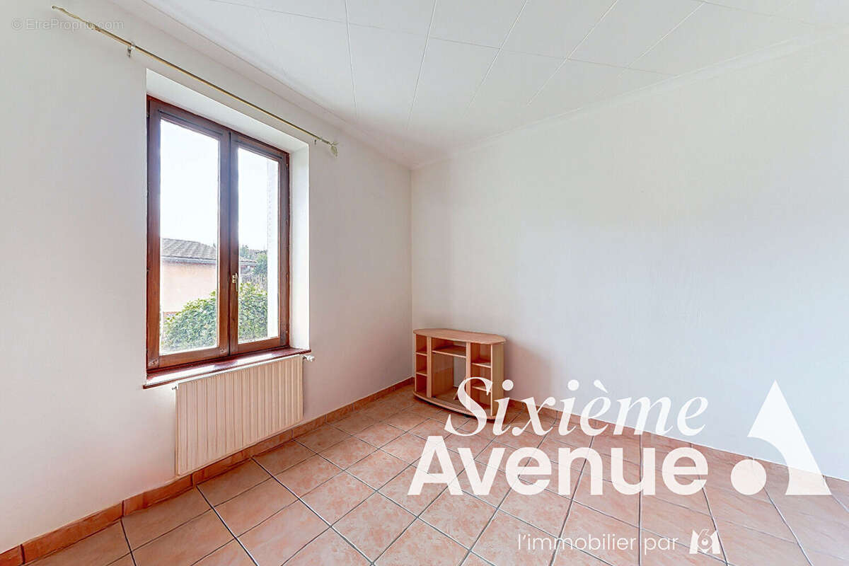 Maison à SAINT-PRIEST