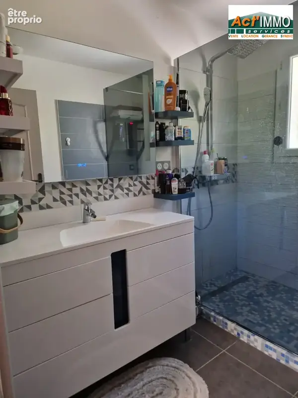 Maison 96 m² à Miramas  - photo 6