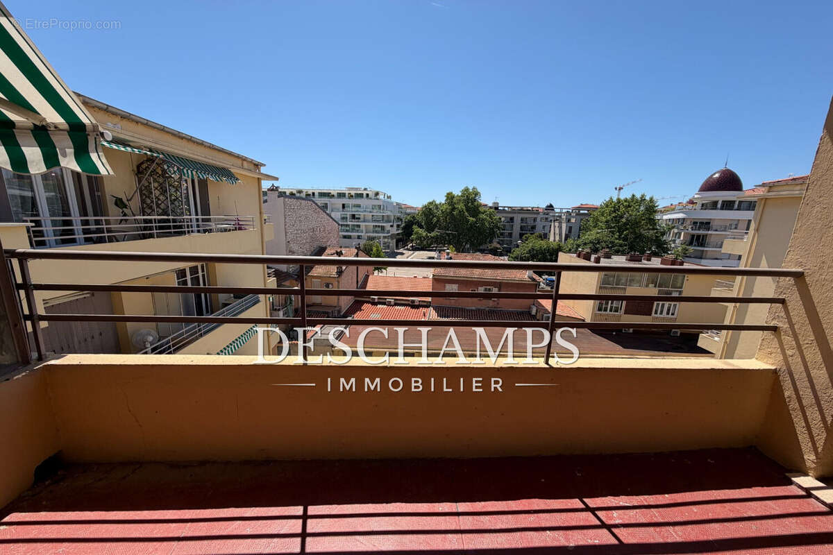 Appartement à CAGNES-SUR-MER