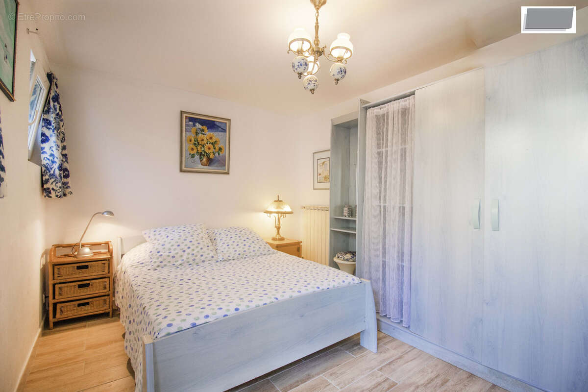 Maison à SAINT-MANDRIER-SUR-MER