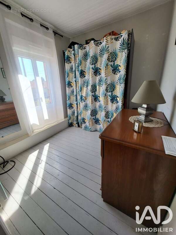 Maison 97 m² à Poligny  - photo 9