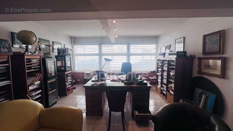 Dpt Finistère (29), à vendre QUIMPER quartier centre - Appartement T4 situé au rez-de-chaussée de 70 m² Habitable - Garage - photo 5