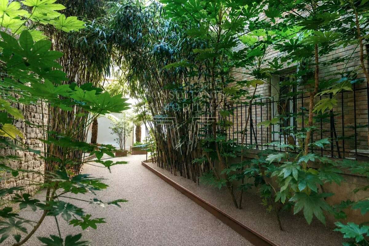 Maison à PARIS-5E