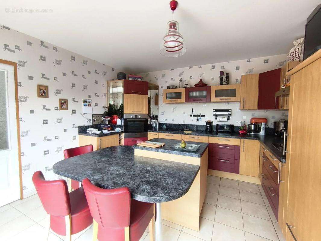 Maison à ANNEVILLE-EN-SAIRE