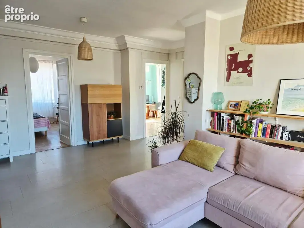 Appartement À Vendre - photo 2
