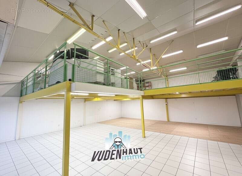 Commerce 375 m² à Toulouse  - photo 6