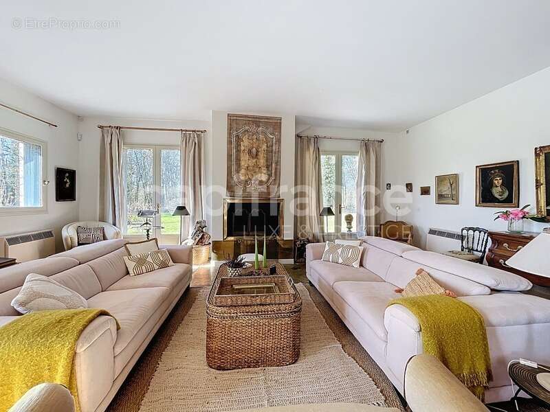 Maison à SAINT-BRANCHS