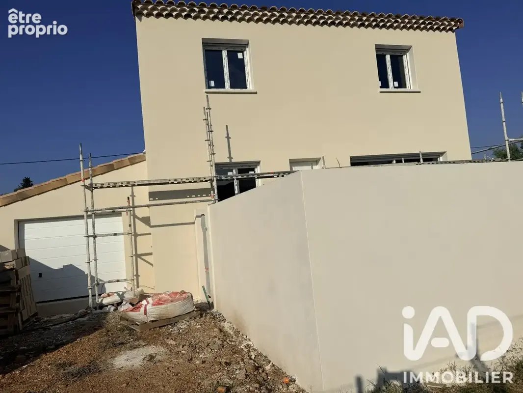 Photo 1 - Maison à SORGUES