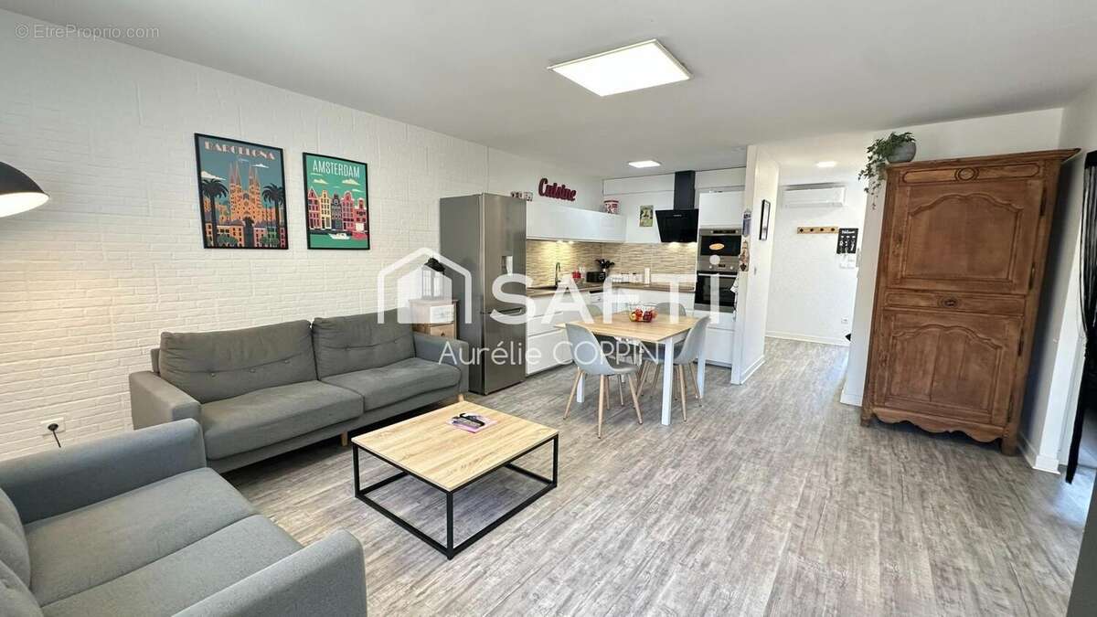 Photo 5 - Appartement à SAINT-ROMAIN-DE-JALIONAS