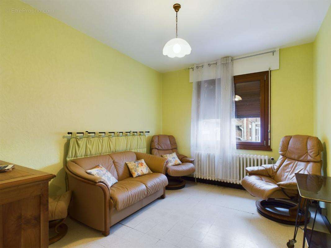 Maison à ROSIERES-EN-SANTERRE