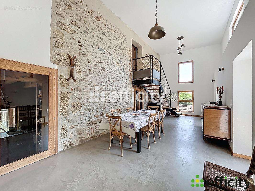 Maison à CRAS