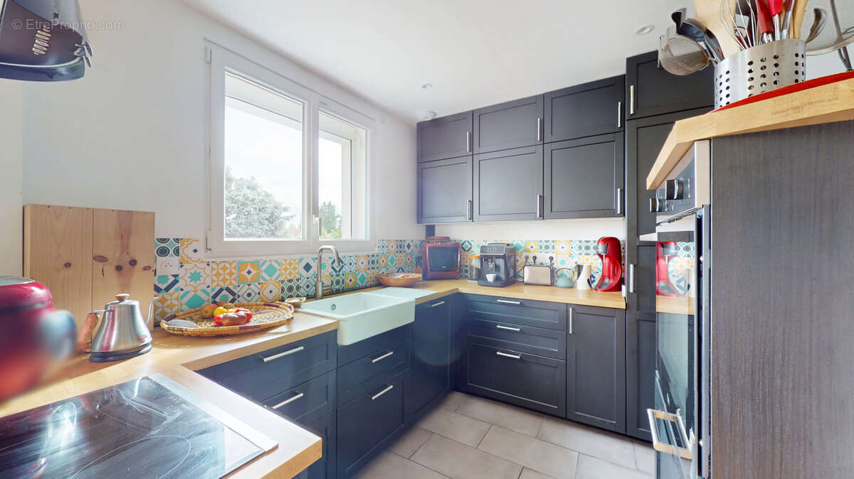 Maison à NEAUPHLE-LE-CHATEAU