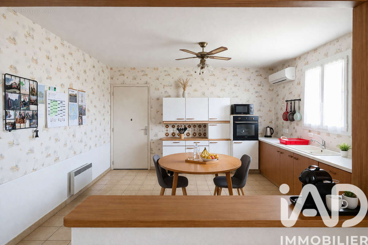 Photo 2 - Maison à VALDIVIENNE